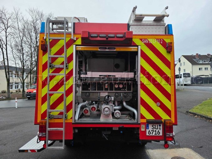 Geräteraum Heck inkl. Pumpenbedienstand.