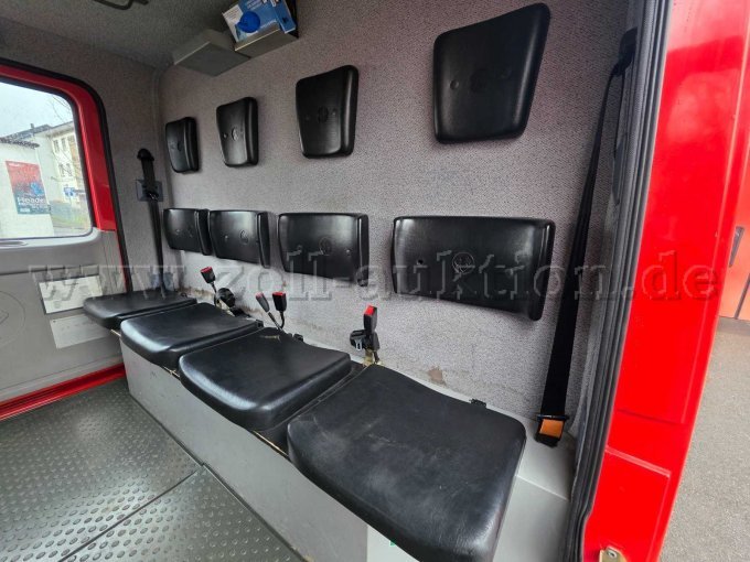 Sitzplätze Mannschaftsraum