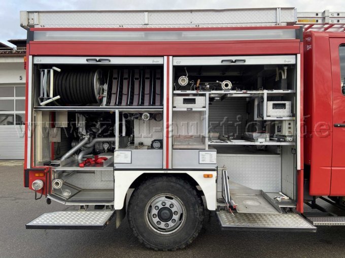 Geräteraum rechts hinten