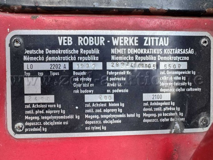 1 brandweerwagen LF 8 - TS8 ROBUR LO 2002AKF – foto 8 – kavel bij Zoll-Auktion, Putbus