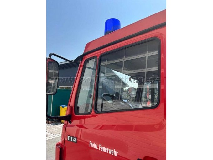 1 brandweerwagen LF 8, type 814 F, Mercedes-Benz – foto 5 – kavel bij Zoll-Auktion, Niederwinkling