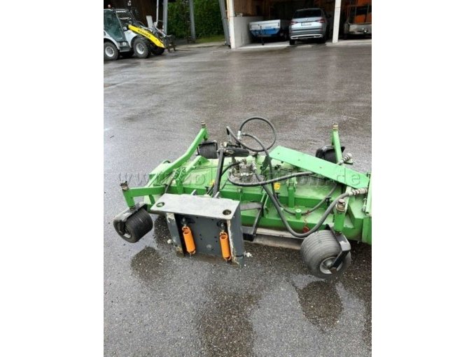 Frontsichelmähwerk Typ 160 F hinten