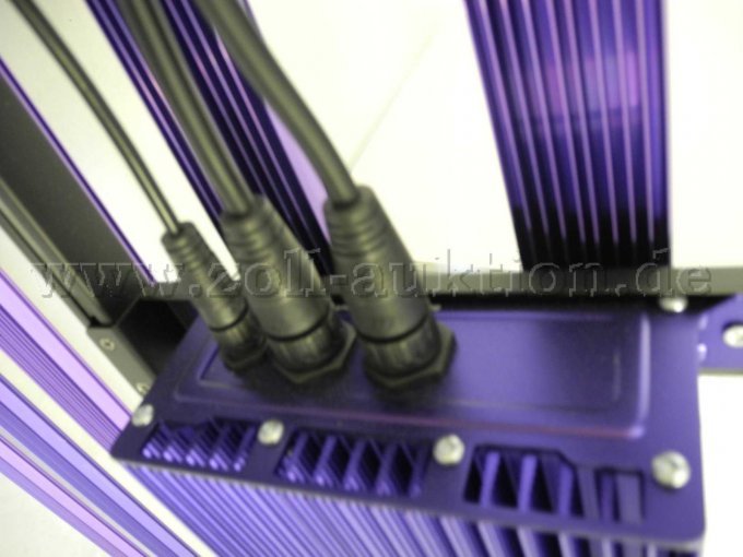 Ansicht 1 Steckplätze