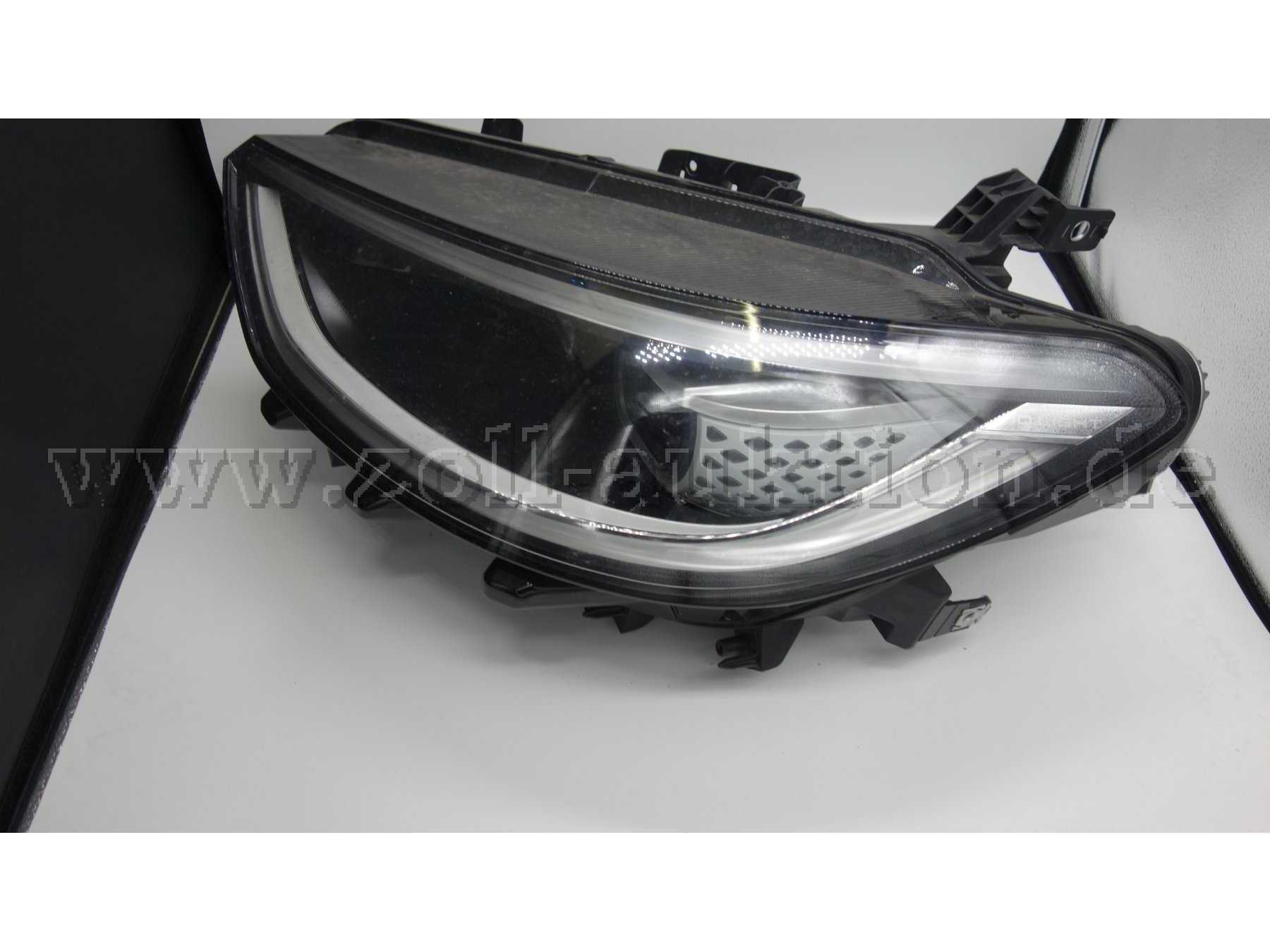 Frontscheinwerfer, links