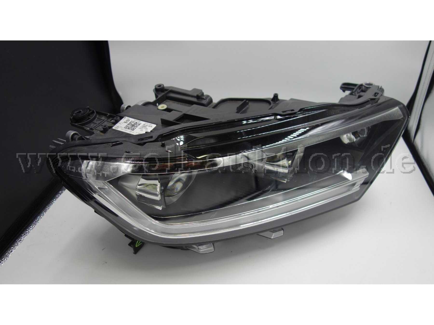 Frontscheinwerfer, rechts