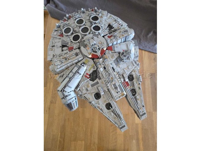 LEGO 75192 Millennium Falke Ansicht von oben