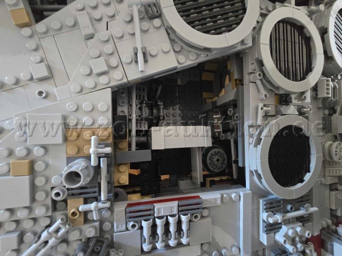LEGO 75192 Millennium Falke Detailansicht
