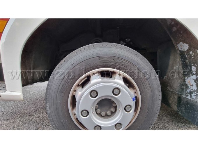 Reifen (Vorderachse)