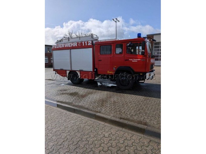 Fahrzeug rechts