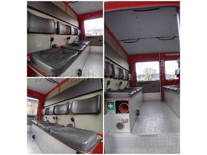 Einstieg hinten, hintere Sitzreihe