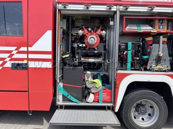 Fahrzeug außen Jalousie rechts