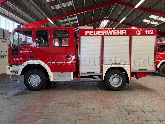 1 LF 8/6 IVECO Magirus Sonder-KFZ Löschfahrzeug – foto 12 – kavel bij Zoll-Auktion, Wiesenau