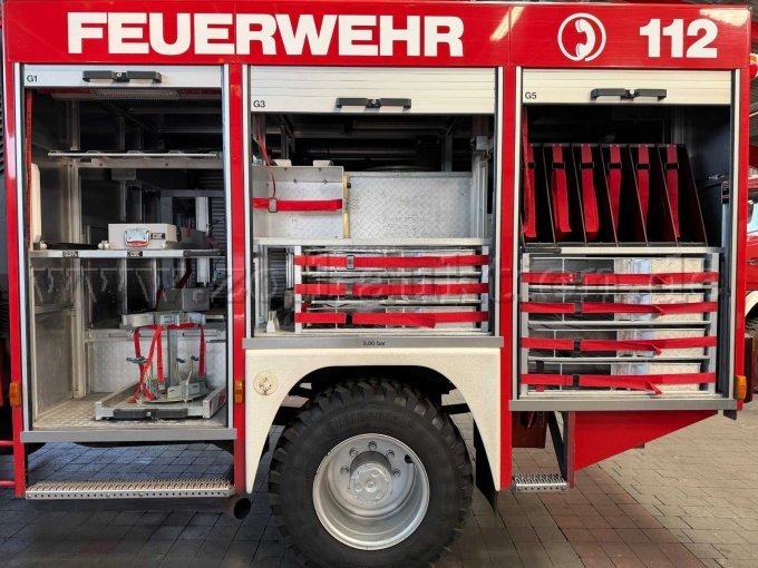 1 LF 8/6 IVECO Magirus Sonder-KFZ Löschfahrzeug – foto 9 – kavel bij Zoll-Auktion, Wiesenau