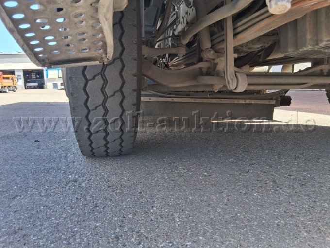 1 LKW-Großkehrmaschine Mercedes-Benz Atego 1823 mit Brock-Kehrmaschinenaufbau – foto 12 – kavel bij Zoll-Auktion, Schwäbisch Hall