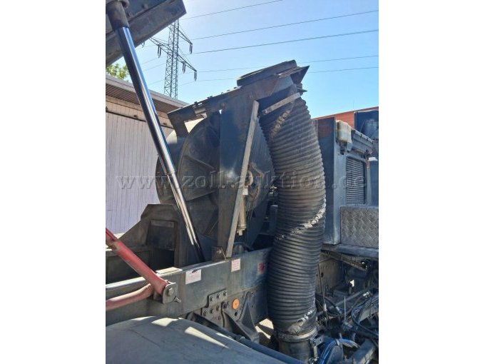 1 LKW-Großkehrmaschine Mercedes-Benz Atego 1823 mit Brock-Kehrmaschinenaufbau – foto 4 – kavel bij Zoll-Auktion, Schwäbisch Hall