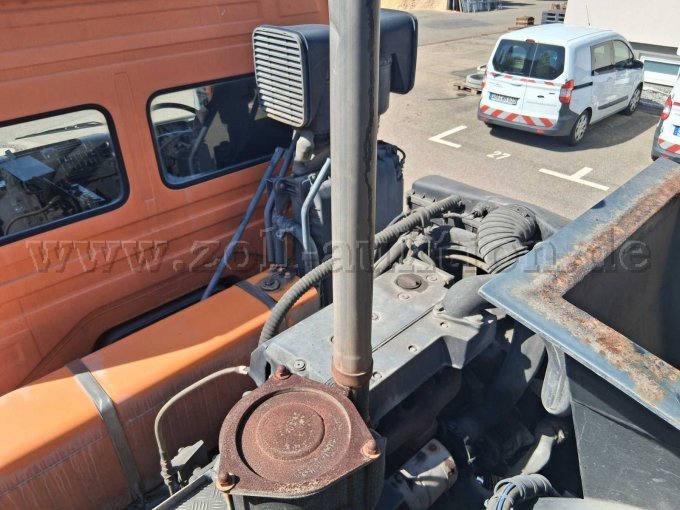 1 LKW-Großkehrmaschine Mercedes-Benz Atego 1823 mit Brock-Kehrmaschinenaufbau – foto 5 – kavel bij Zoll-Auktion, Schwäbisch Hall