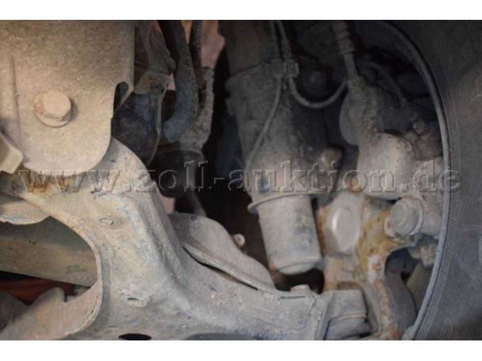 Achshälfte vorne links