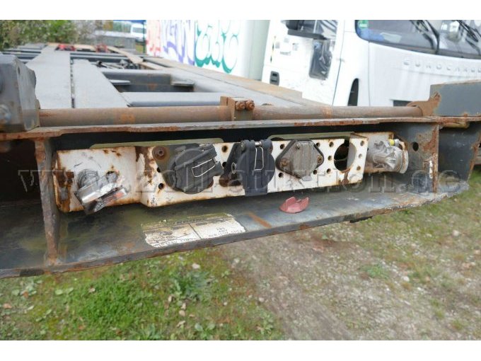 1 LKW-Sattelauflieger Krone Sattelauflieger SDC27 / Unfall- & Bastlerfahrzeug – foto 10 – kavel bij Zoll-Auktion, Wandlitz
