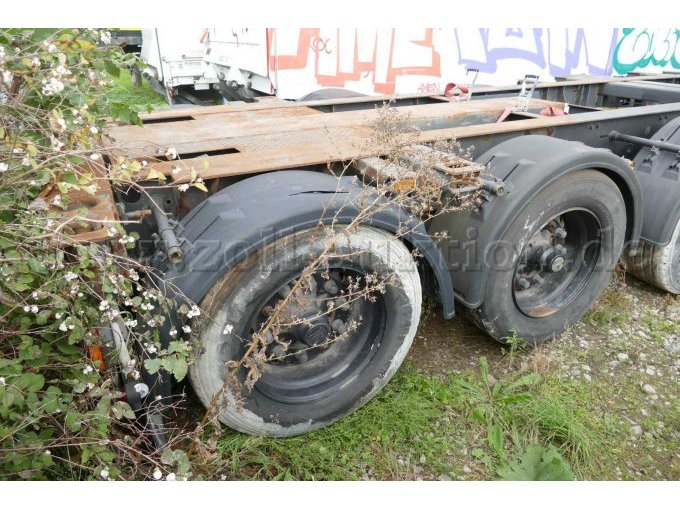 1 LKW-Sattelauflieger Krone Sattelauflieger SDC27 / Unfall- & Bastlerfahrzeug – foto 4 – kavel bij Zoll-Auktion, Wandlitz