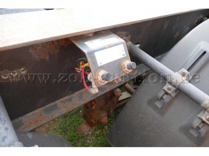1 LKW-Sattelauflieger Krone Sattelauflieger SDC27 / Unfall- & Bastlerfahrzeug – foto 11 – kavel bij Zoll-Auktion, Wandlitz