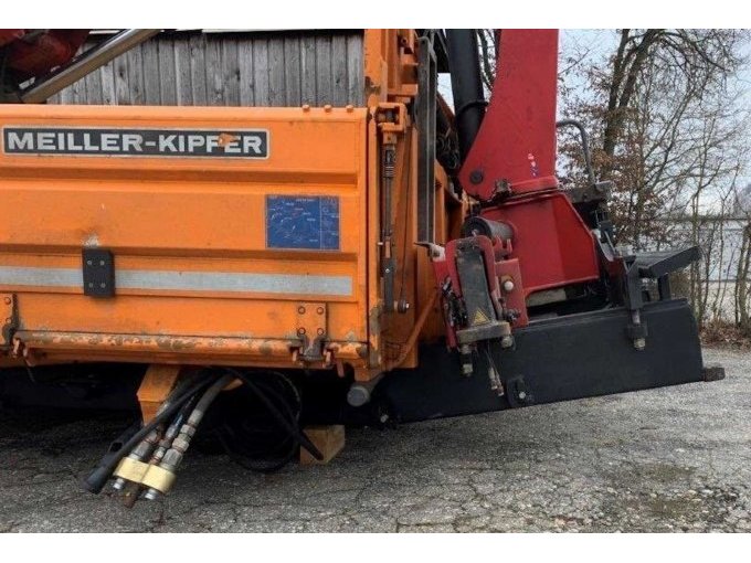 der Hilfsrahmen war geknickt und wurde teilweise ersetzt