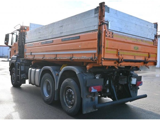 Ansicht von hinten links