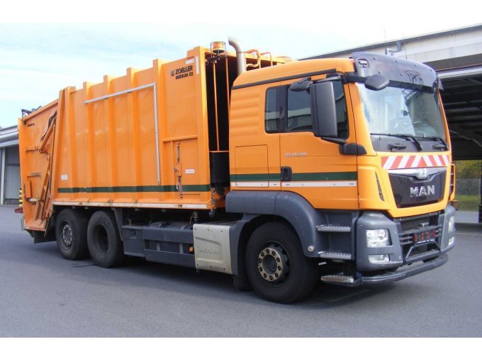 1 LKW 6x2+2 MAN TGS (Abfallsammelfahrzeug, Müllwagen) – foto 2 – kavel bij Zoll-Auktion, Moschheim