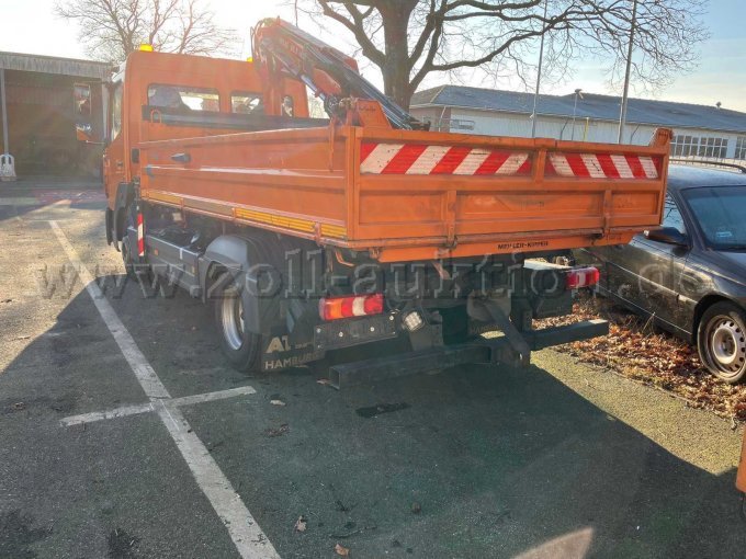 Fahrzeug von hinten links