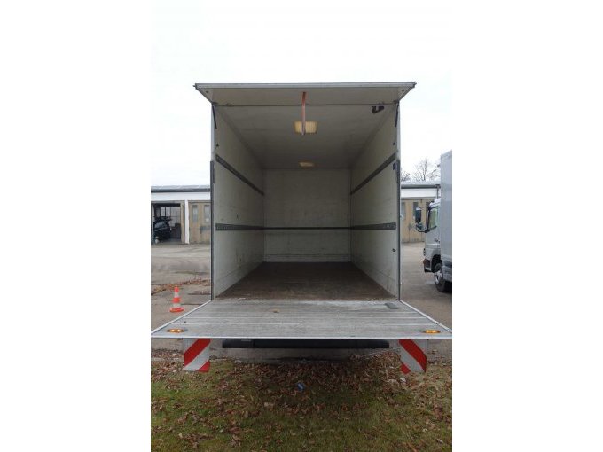 Laderaum / Ladebordwand