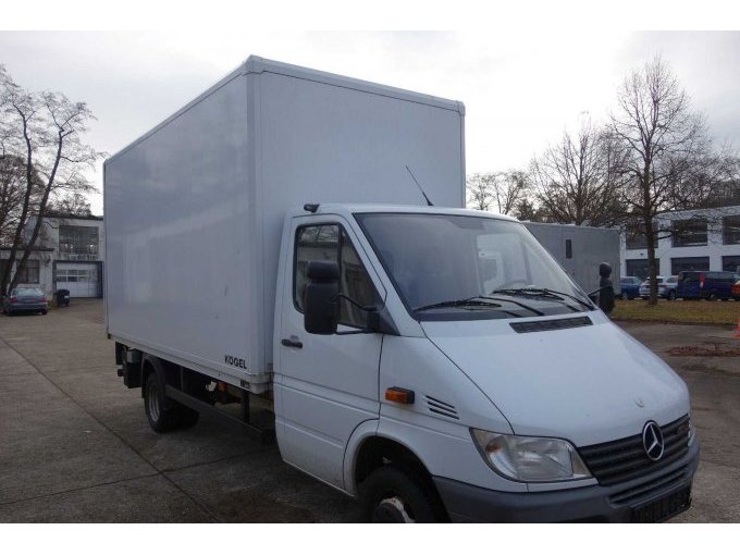 Front-/Seitenansicht rechts