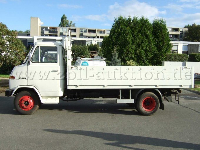 LKW Hanomag Henschel Seitenansicht links