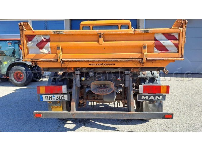 1 LKW Kipper off.Kasten Hersteller MAN Nutzfahrzeuge Typ L27 – foto 6 – kavel bij Zoll-Auktion, Spalt