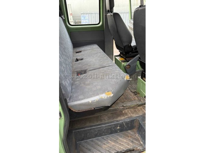 Ansicht Fahrerhaus innen III