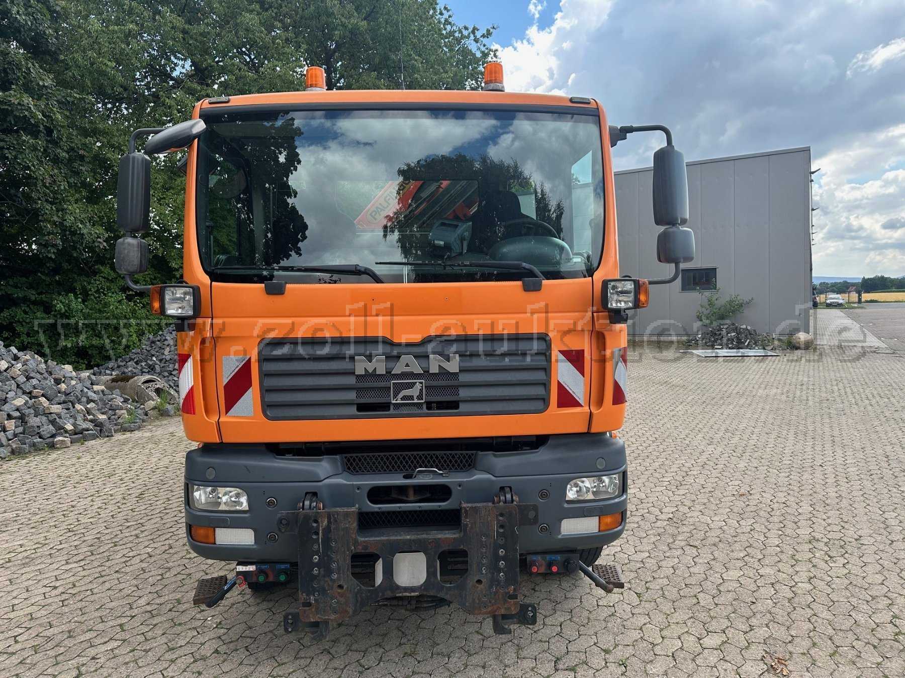 LKW von vorne