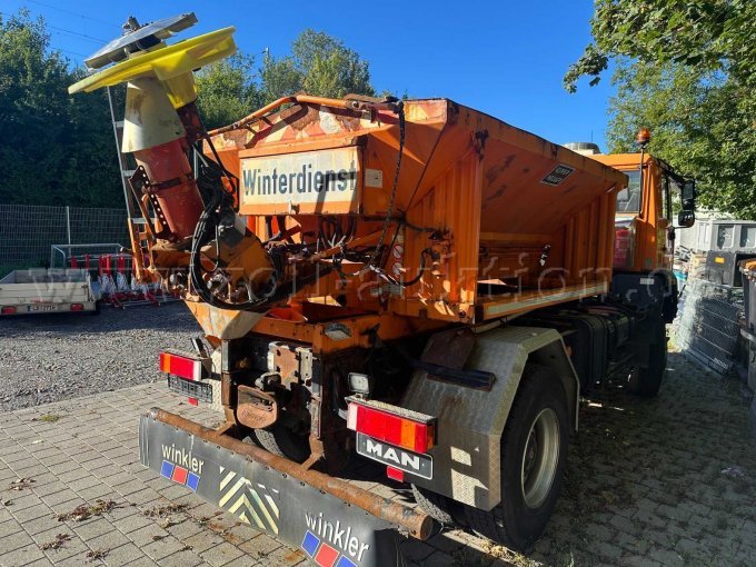 1 LKW MAN L90 mit Aufbau (Streuer) – foto 4 – kavel bij Zoll-Auktion, Ditzingen