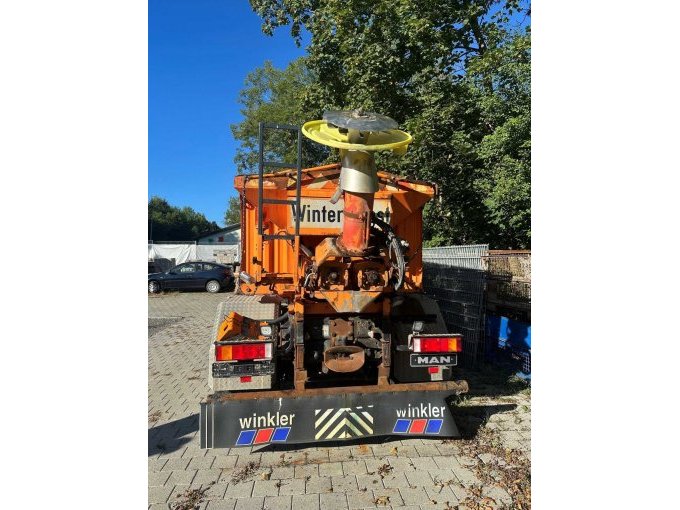 1 LKW MAN L90 mit Aufbau (Streuer) – foto 5 – kavel bij Zoll-Auktion, Ditzingen