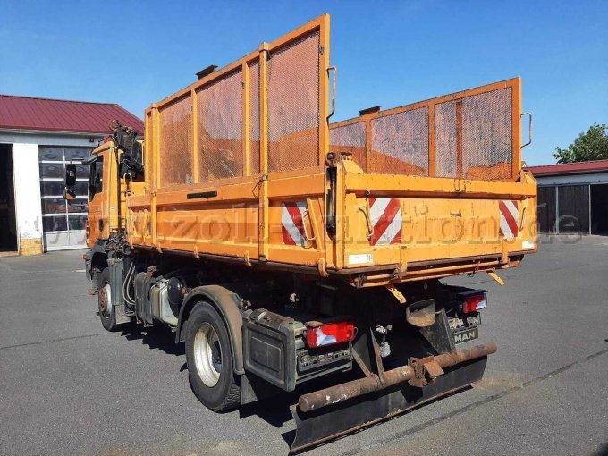 LKW hinten links