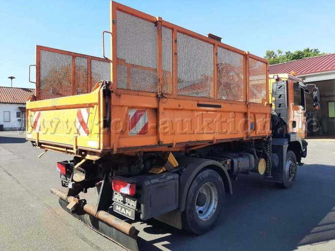 LKW hinten rechts