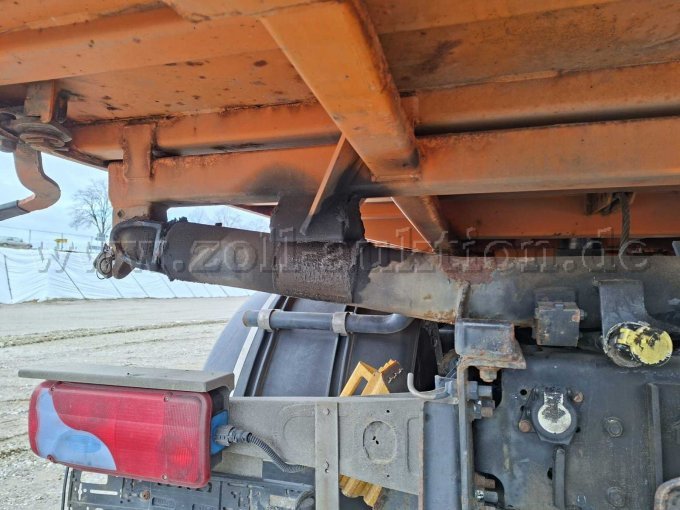 Kipperbrücke Aufnahme Defekt