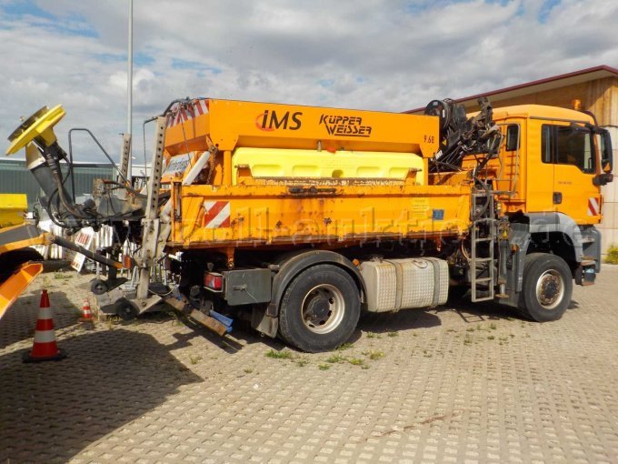 Seitenansicht LKW