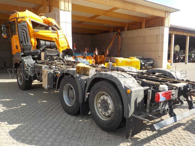 1 LKW MAN TGS 28.430 (Unfall-Totalschaden / Teilespender) – foto 7 – kavel bij Zoll-Auktion, Ammerndorf