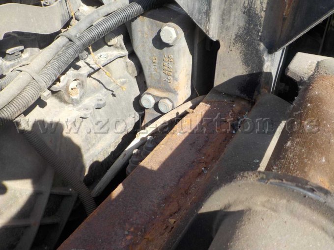 Detailbild deformierter Rahmen
