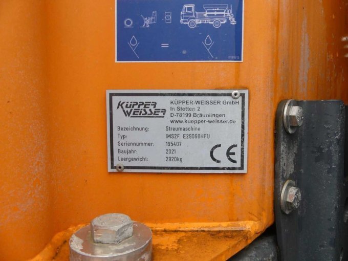 LKW MAN Streuer Typenschild