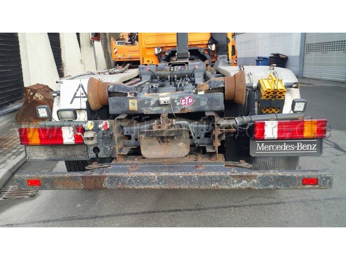 AHK und Hydraulischen Anschlüsse