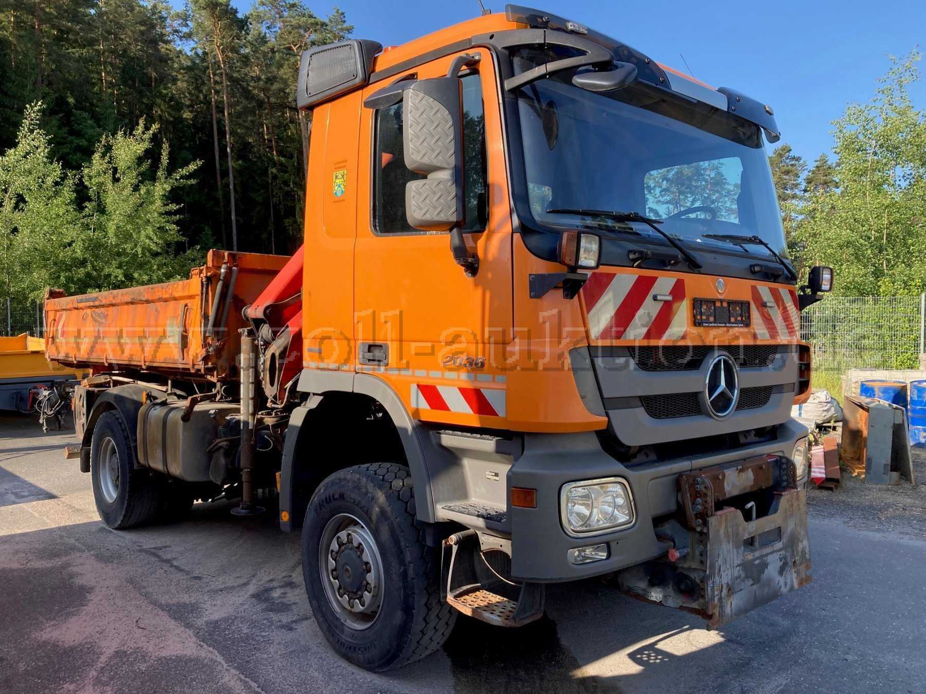 LKW vorne