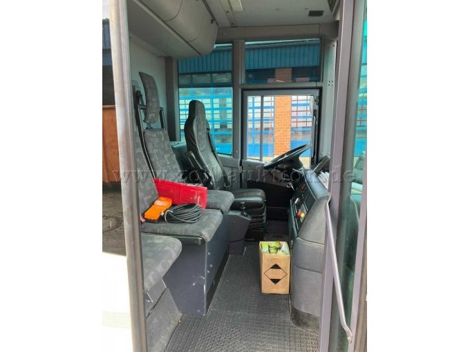 1 vrachtwagen Mercedes-Benz Econic 2629, afvalinzamelwagen – foto 9 – kavel bij Zoll-Auktion, Paderborn
