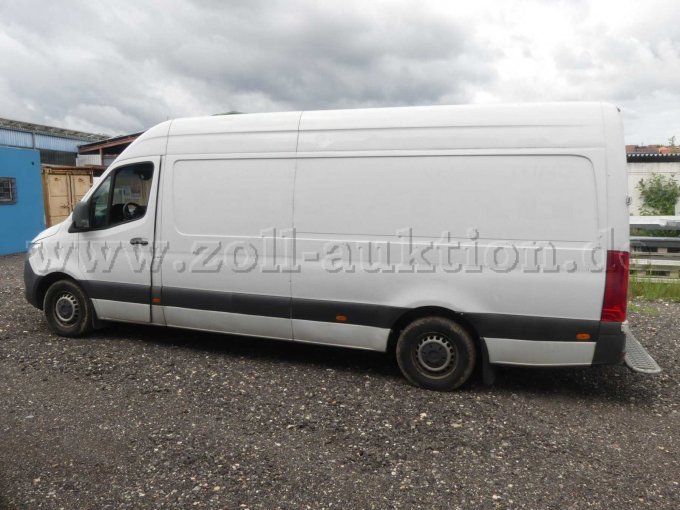 Mercedes Benz 314 CDI Seitenansicht links