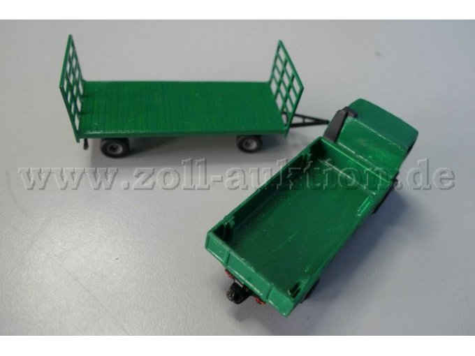 LKW und Anhänger ohne Ladung