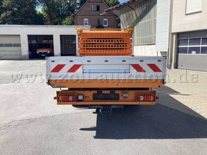 hinten
