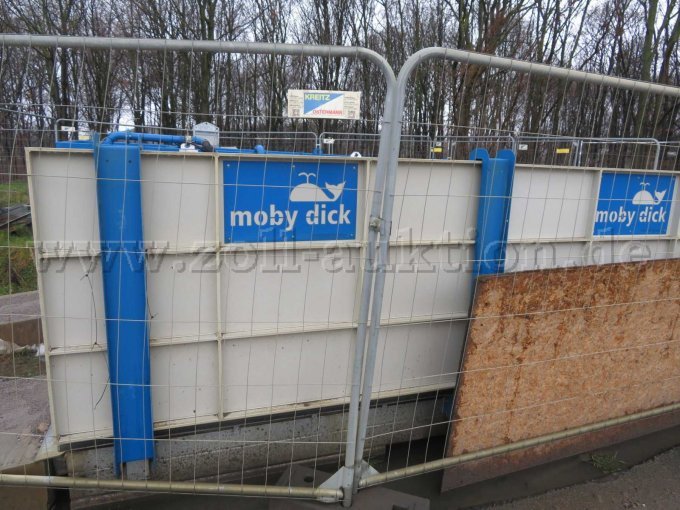 Seitenwand Zentrale Waschstation